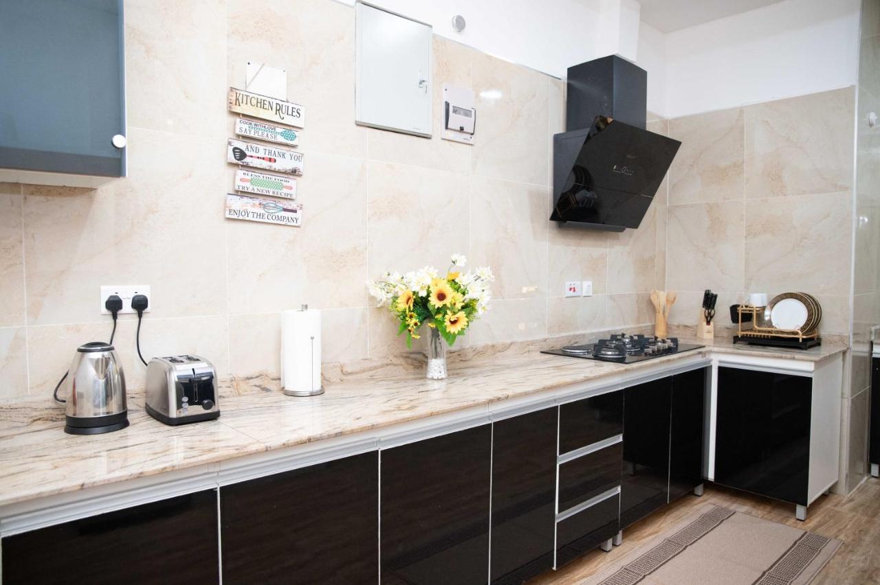 Kay'S Comfort Place Lekki Bagian luar foto